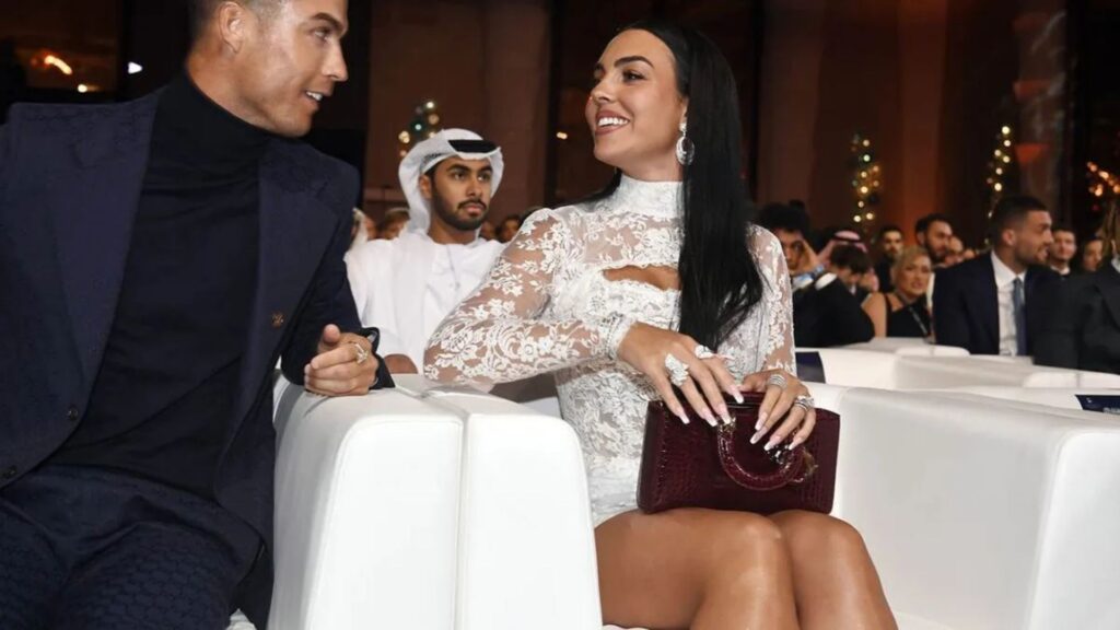 “Sei grassa”. Georgina Rodríguez risponde agli haters: cosa nasconde davvero l’odio sui social